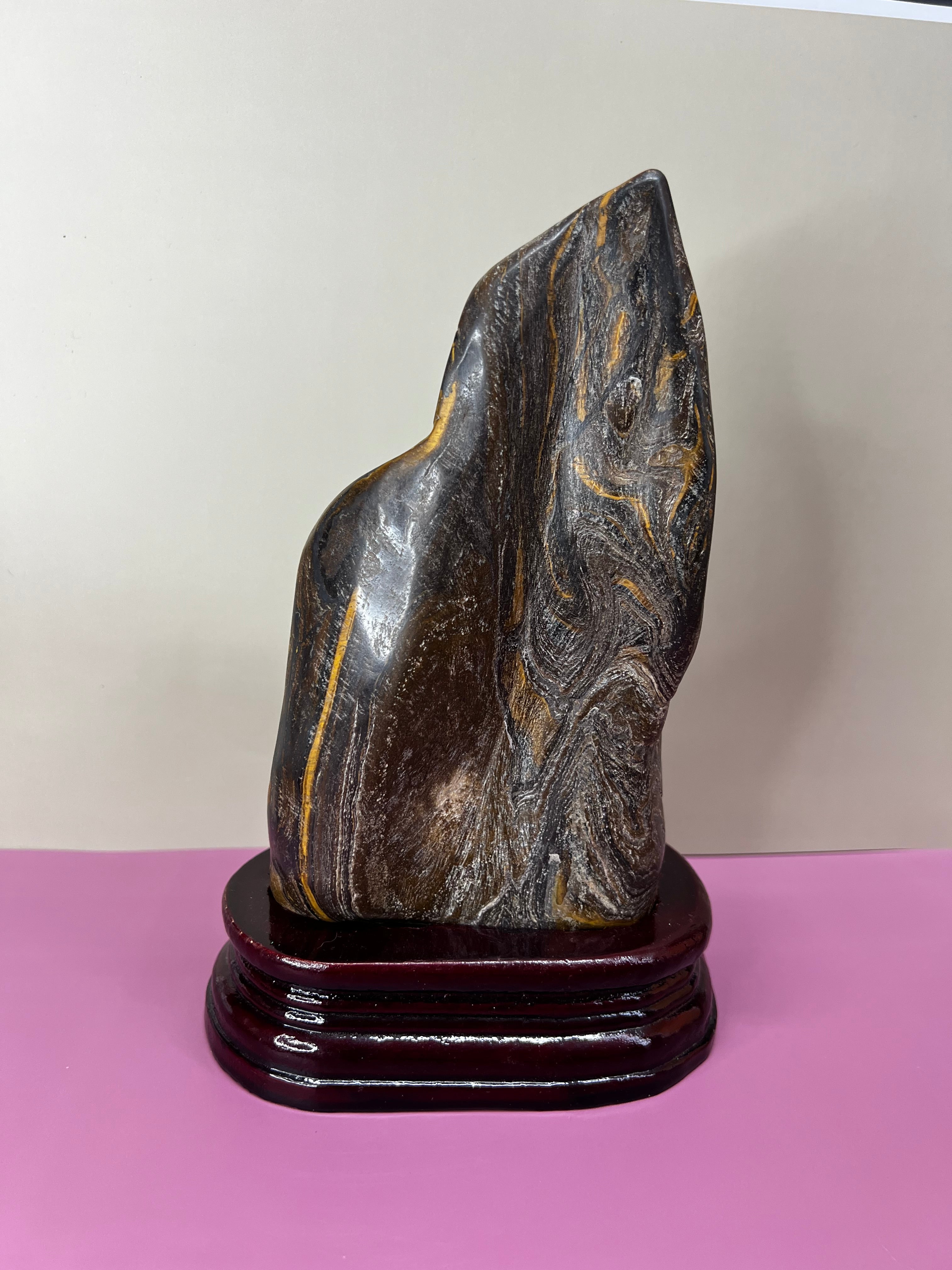 Tiger Eye Freeform on Base